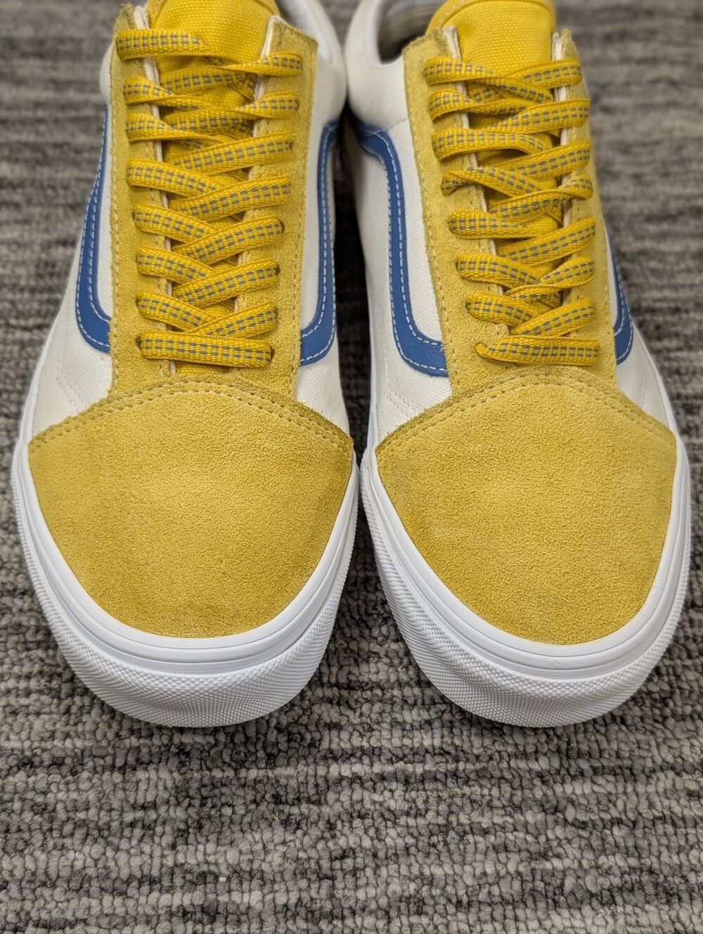 Vans Old Skool Low - White/Blue/Yellow Suede - Size 10 Women/8.5 Men - Picture 2 of 8